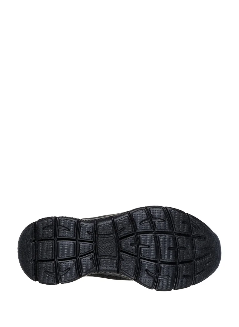 SKECHERS SUMMITS