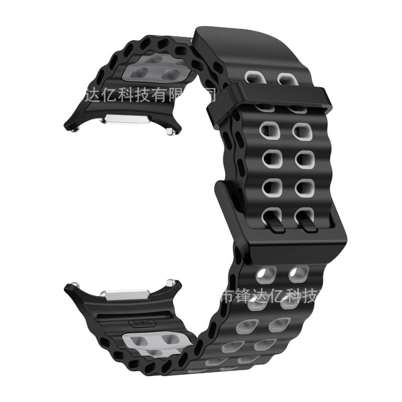 سوار ساعة ذكية باللون أسود قابل للتعديل رياضي من السيليكون متوافق مع Samsung Galaxy Watch Ultra بملاءمة قابلة للتعديل وحزام ناعم للاستبدال اليومي - Image 1