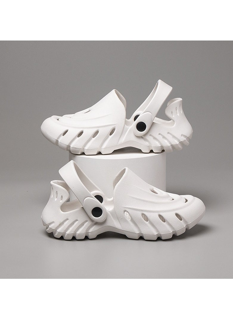 KUYING New Fashion Hole Sandals  - Image 3