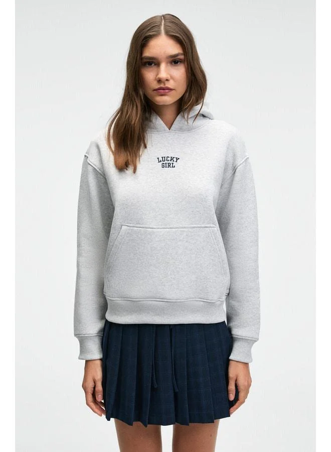 Grimelange YUMEA Women's Oversized Hooded Printed Grayscale Sweatshirt.
