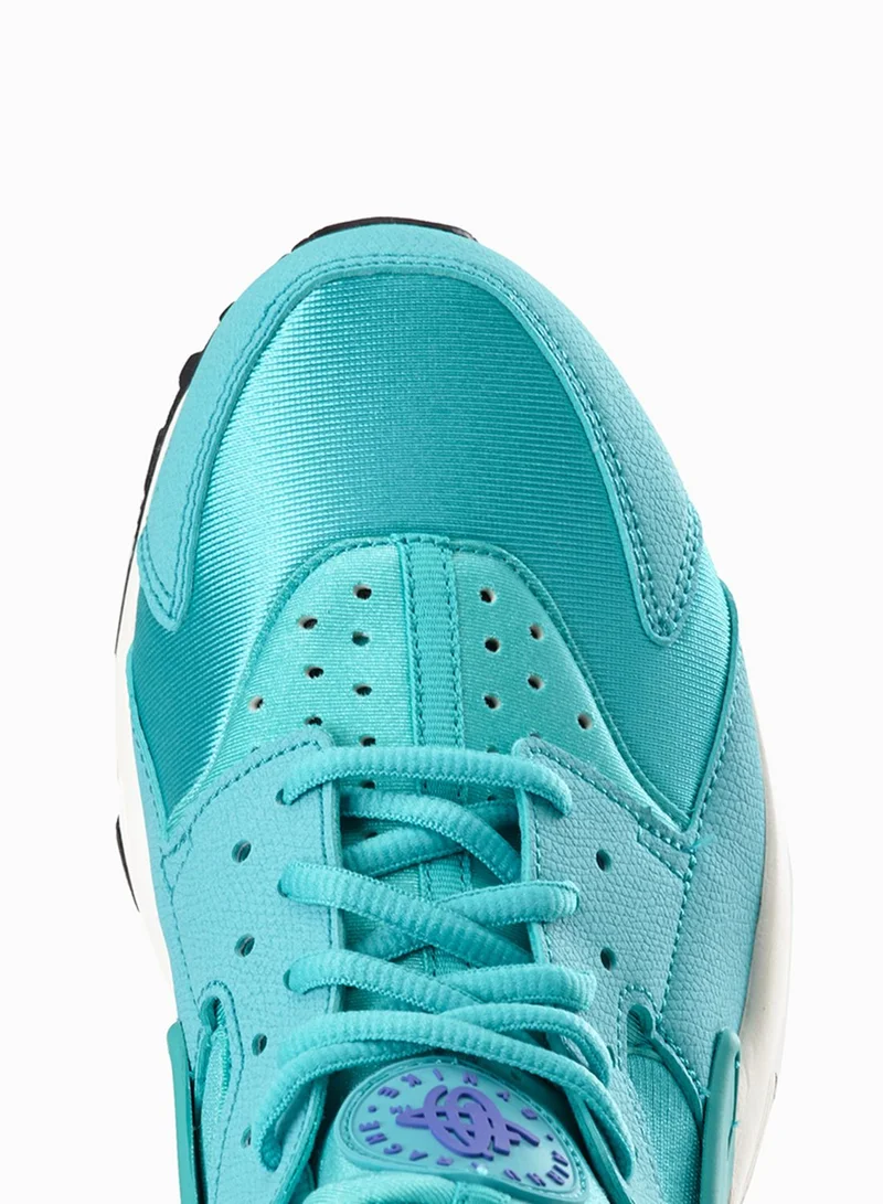 Nike Air Huarache Run Sneakers