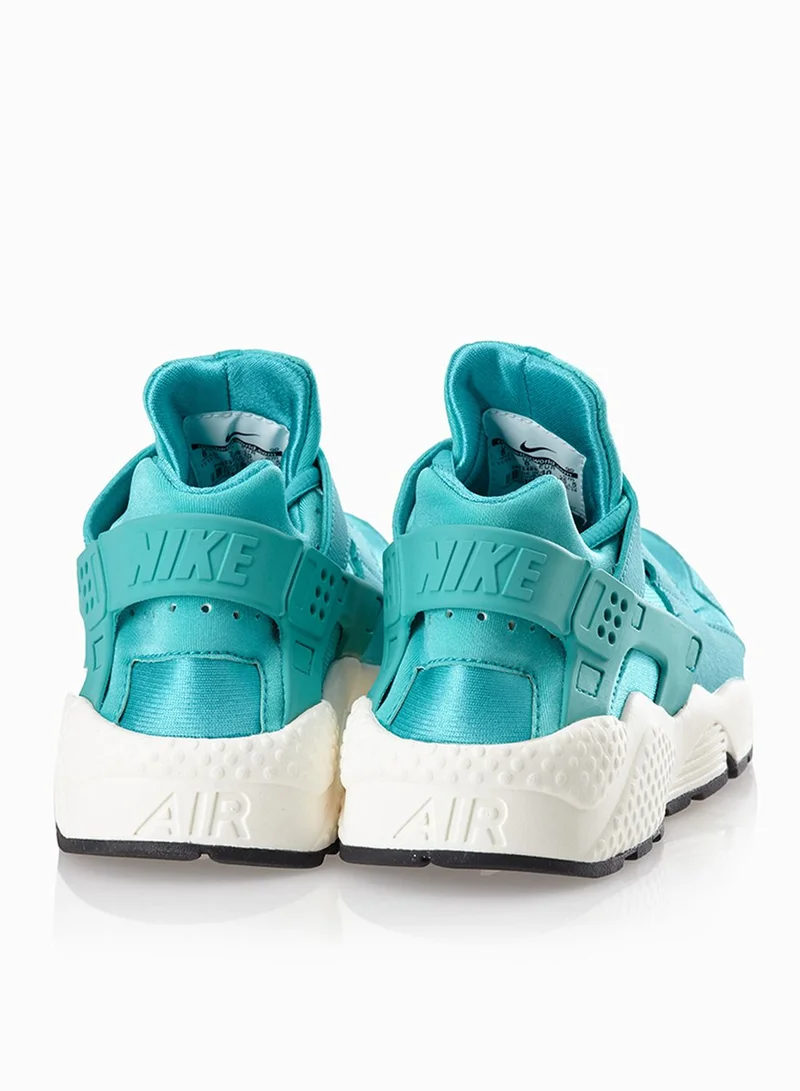 Nike Air Huarache Run Sneakers