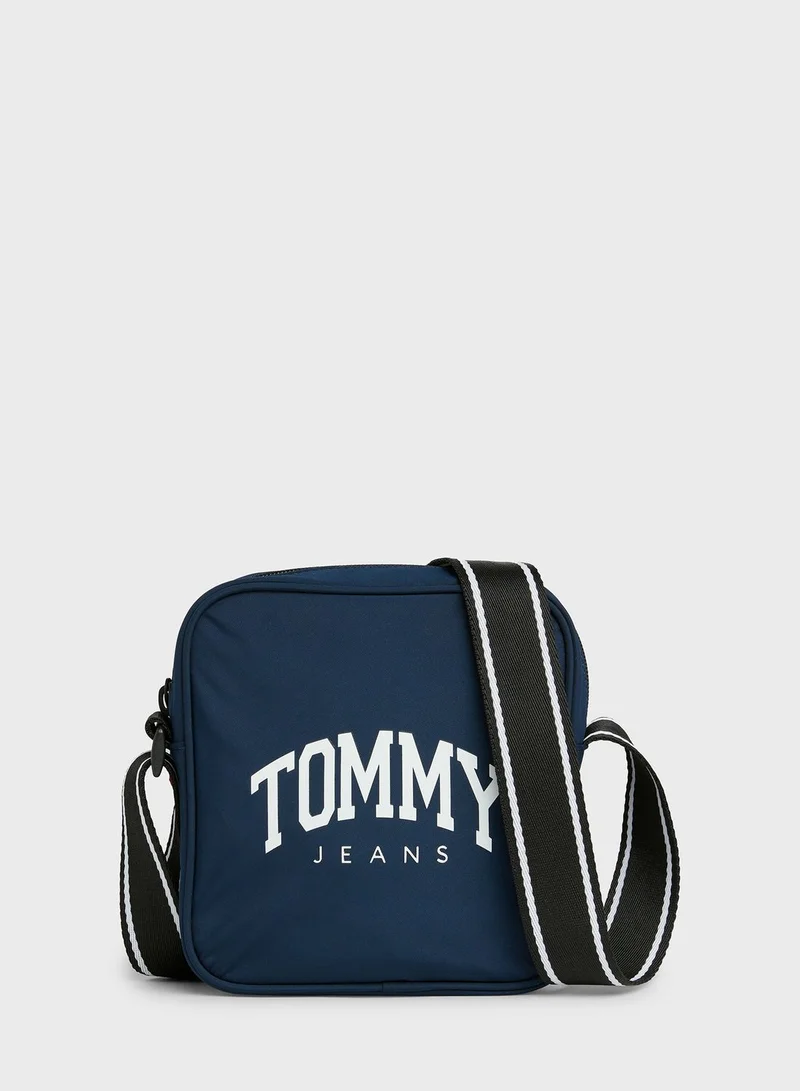TOMMY JEANS Toiletry Bags