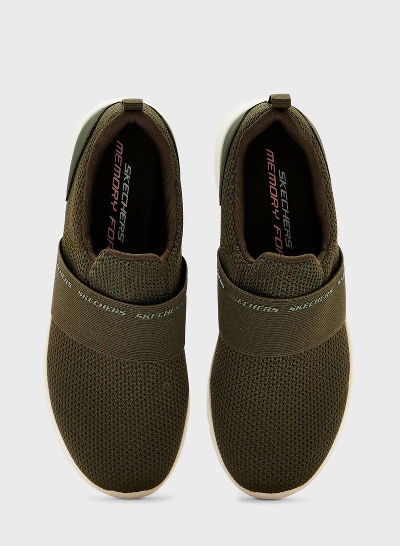 SKECHERS Dynamitght 2.0