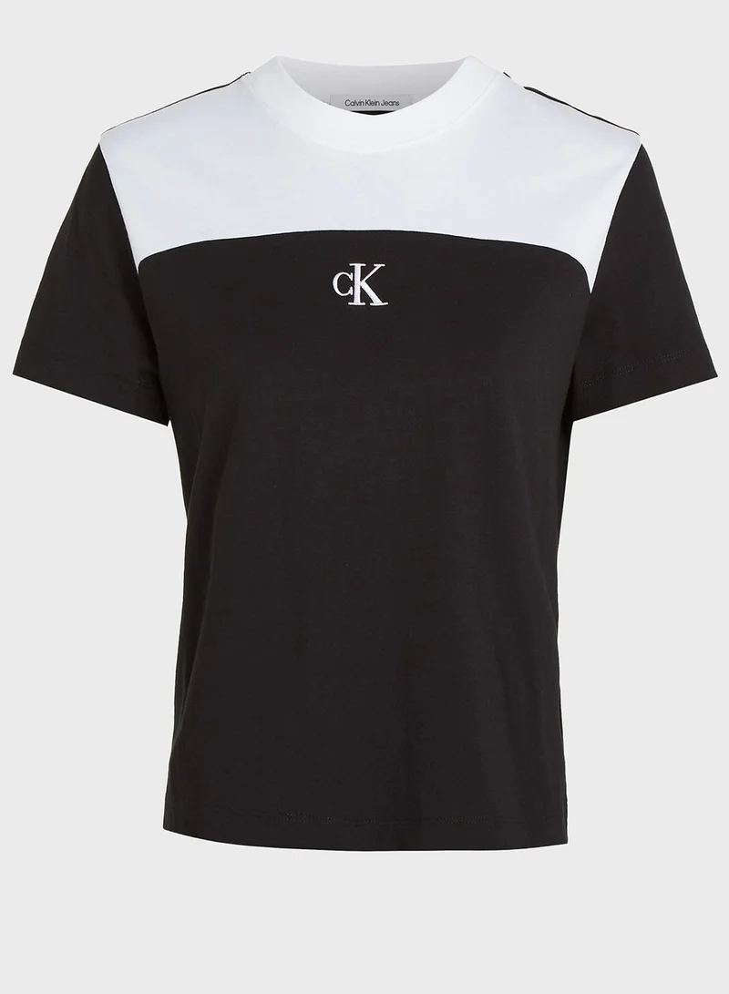 Calvin Klein Jeans Crew Neck Color Block Logo T-Shirt