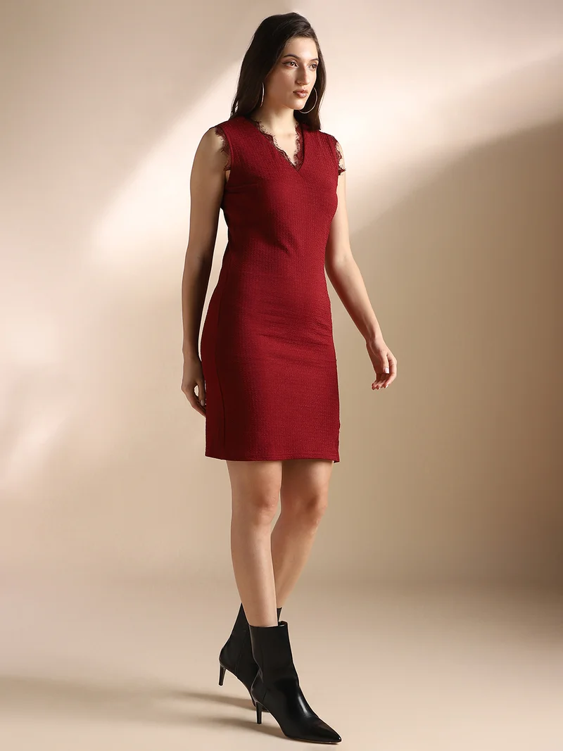 globus Globus Women Maroon Self Design V-Neck Lace Insert Detail Mini Bodycon Dress