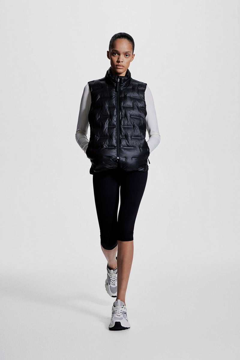 H&M Sports Gilet In Thermomove  - Image 1