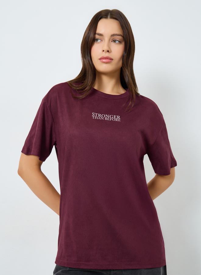 Styli Burgundy Oversized Slogan T-Shirt - Image 3