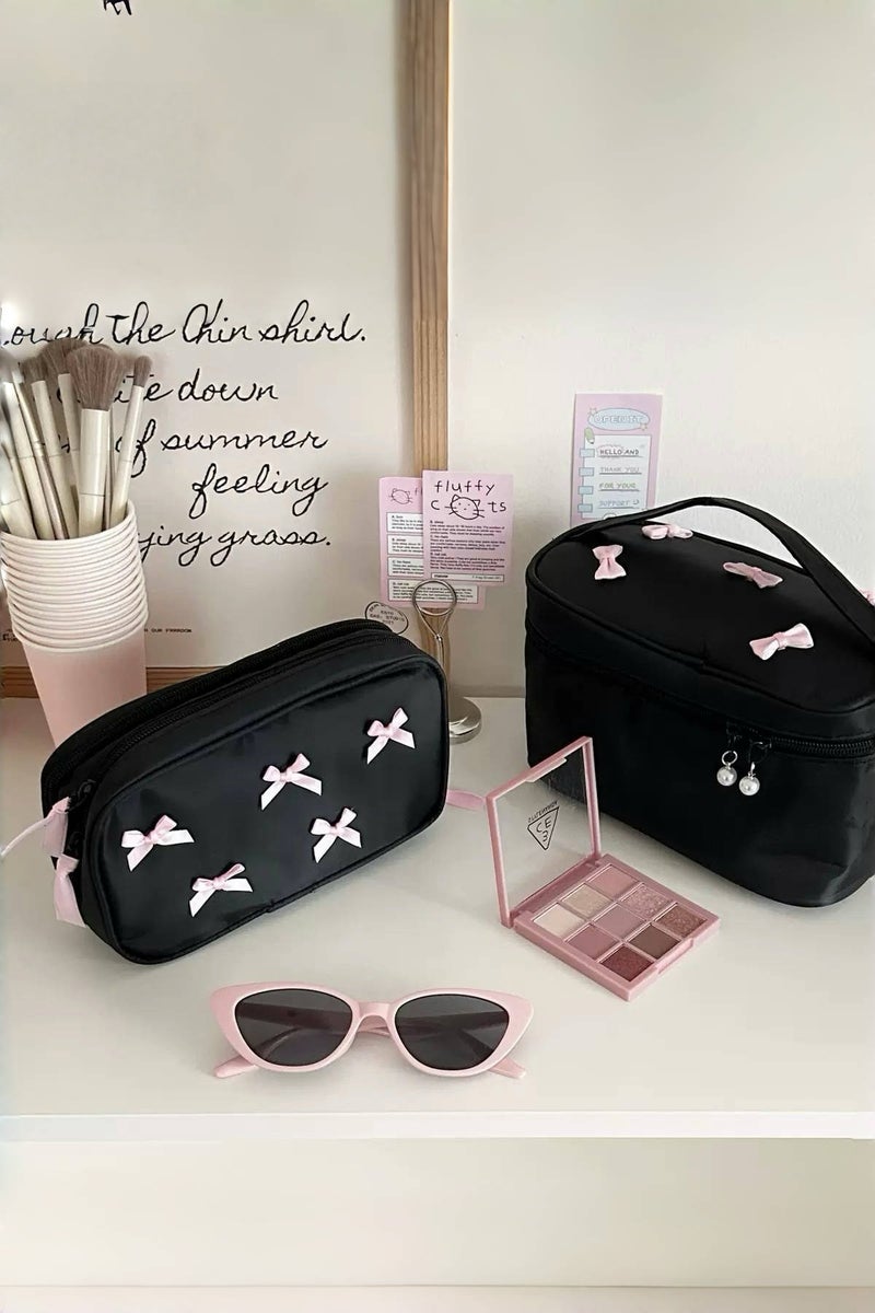 Paraphrase Cute & Cool Black Makeup Bag – Portable and Easy-to-Store Cosmetic Organizer for Daily Use or Travel - Image 4