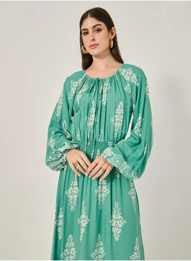 ستايلي All Over Print Smocked Detail A-Line Midi Dress