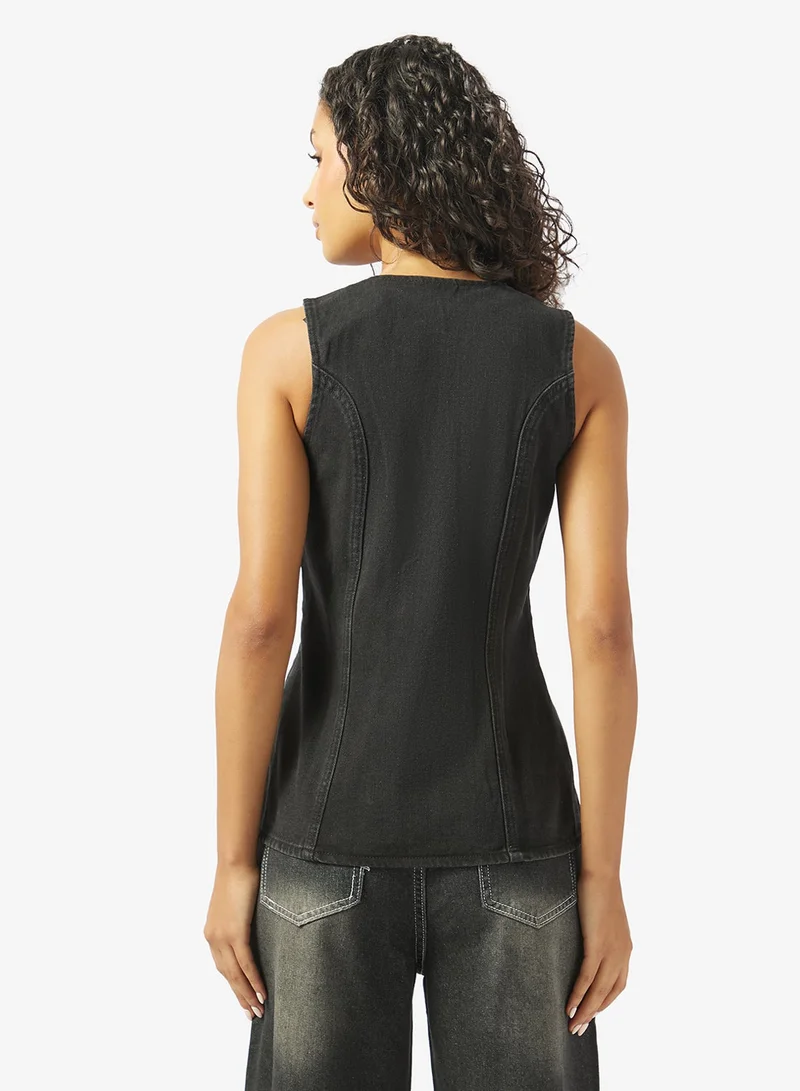 جينجر سترة جينز طويلة بأزرار