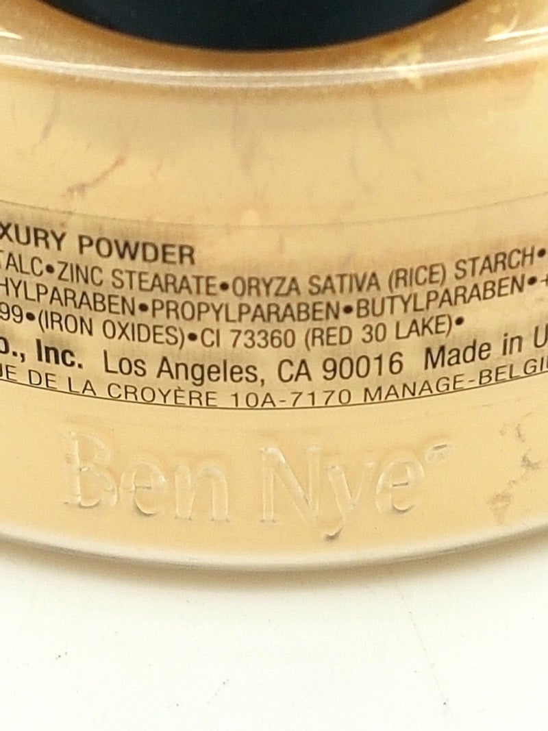 Ben Nye Luxury Powders - Banana 1.5oz - Image 3
