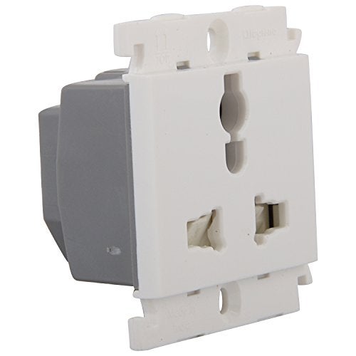 Legrand Polycarbonate Mylinc 13/10/6A Combi Socket 675554 (White) - Image 2