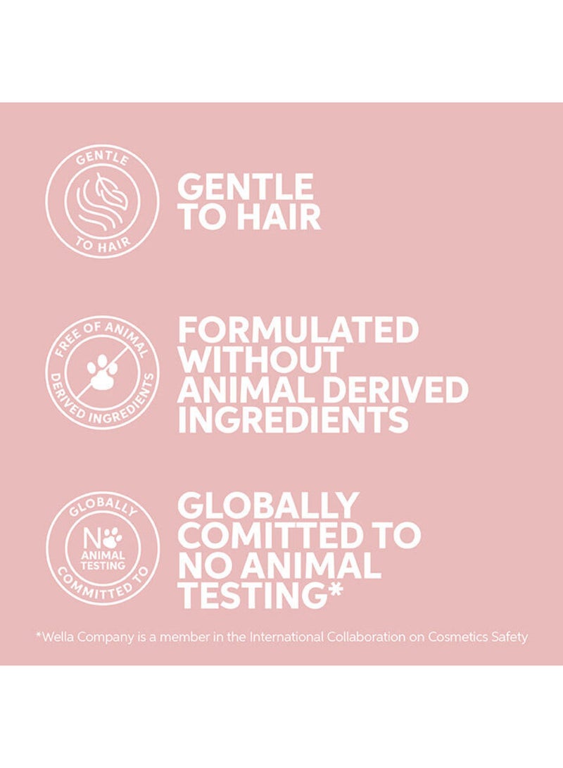 Wella Professionals شامبو إنفيغو بلوند ريتشارج بلوند بارد - يجدد ويحافظ على حيوية درجات اللون الأشقر مع أصباغ بنفسجية (300 مل) - Image 3