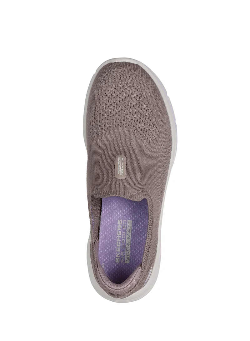 SKECHERS Go Walk 8