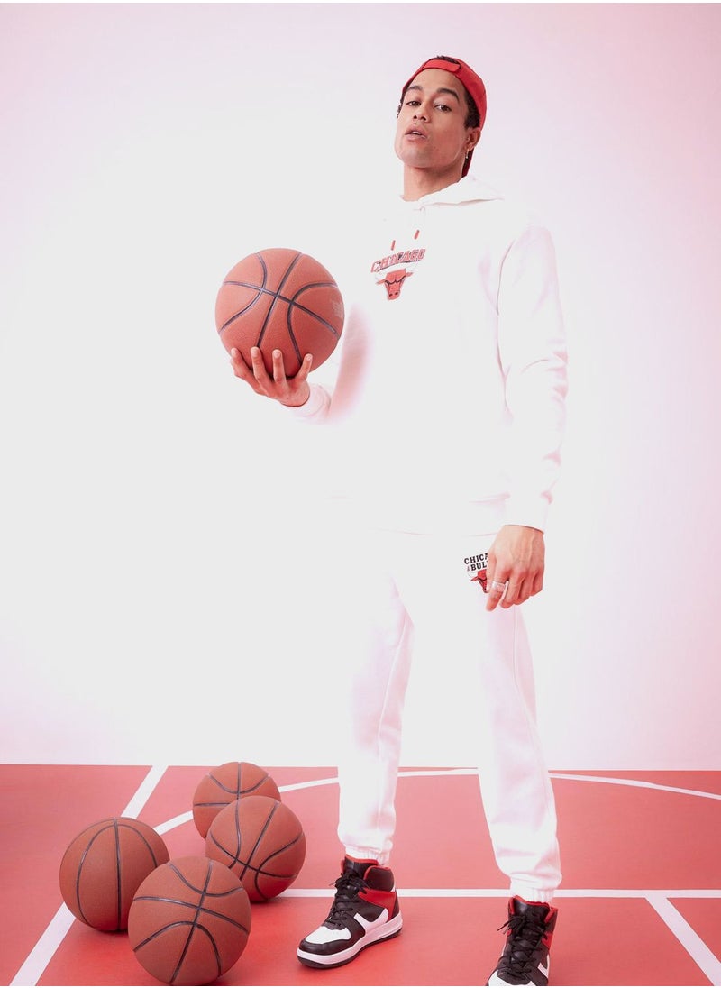 DeFacto - Man Licensed Chicago Bulls (Nbachi1000) Standart Fit Sweat Shirt - Image 1