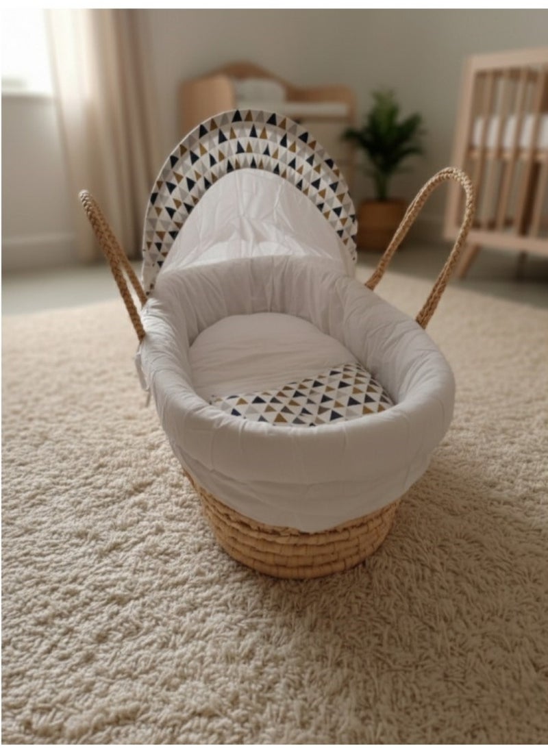 Kinder Valley Geometric  Triangle Moses Basket - Image 5