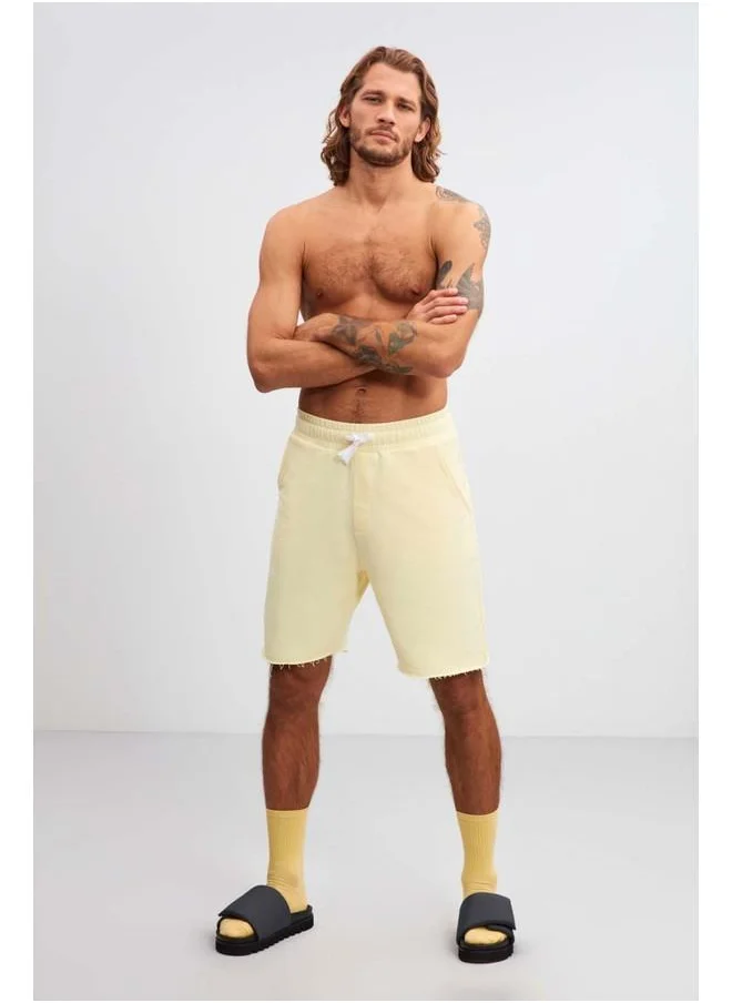 GRIMELANGE Grimelange Ottawa Men's Relaxed Fit Yellow Shorts