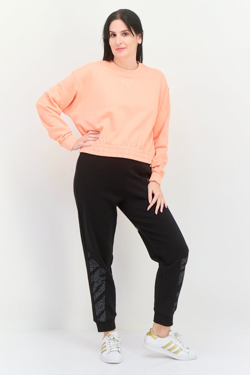 PUMA ملابس رياضية نسائية بأكمام طويلة مناسبة للخارج ، خوخ وردي - Image 4