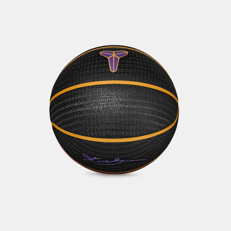 Nike Kobe Bryant Playground 8P Basketball