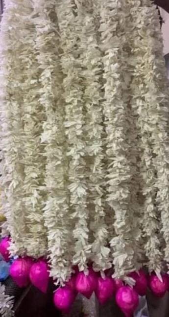 SP SELLPLUS Sellplus Paper Gajra with Lotus Buds Foam Lotus Hanging Garland Bandhwar Decoration Item for Home Dcor Diwali FestivalNavratri Wedding 