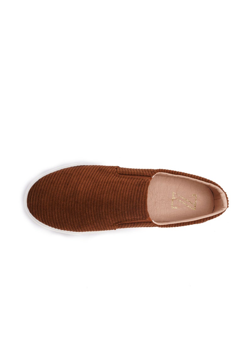 ZELDA - Low Top Sneakers - Image 1