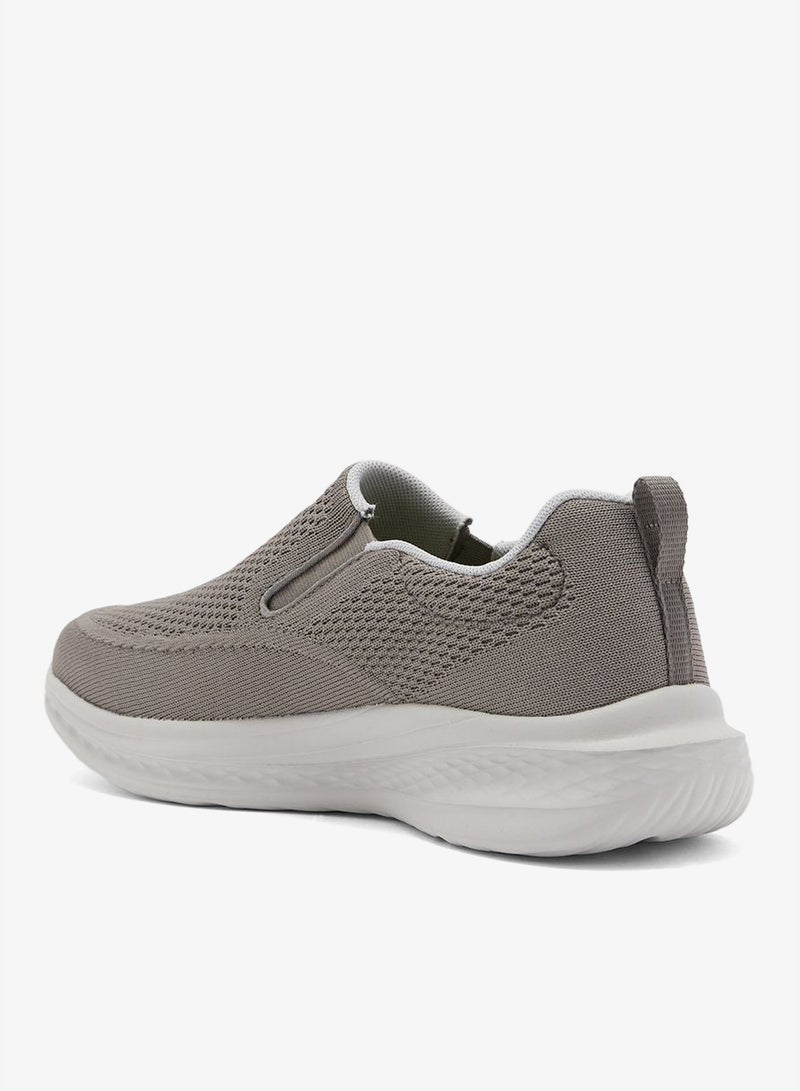 سكيتشرز حذاء سلايد مريح - Image 2