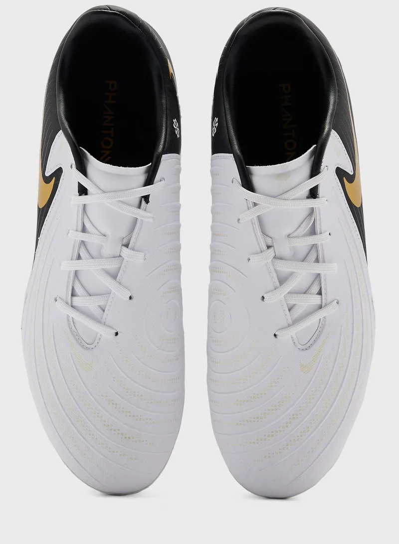 Nike Phantom Academy FG Football Boots