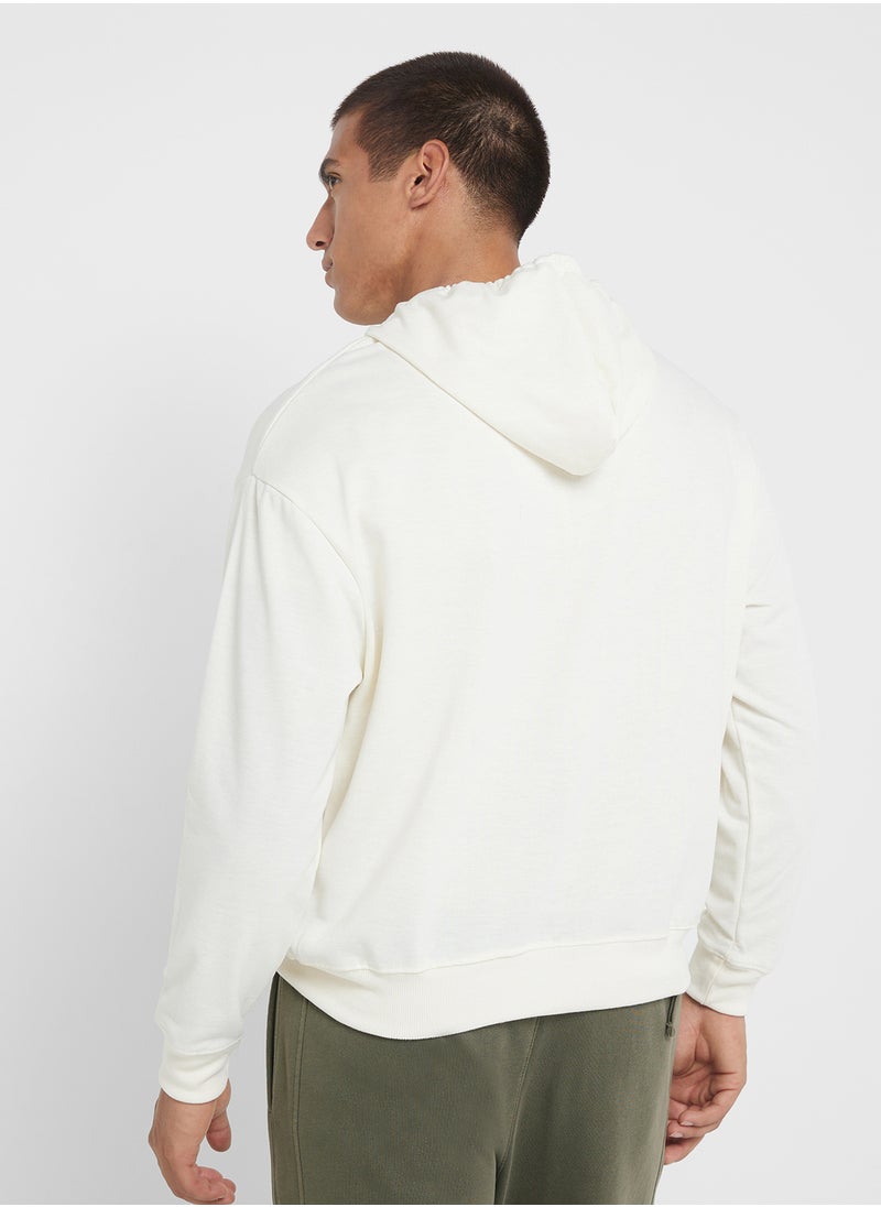 Seventy Five Basics هودي أساسي بحجم كبير بسحّاب  - Image 2