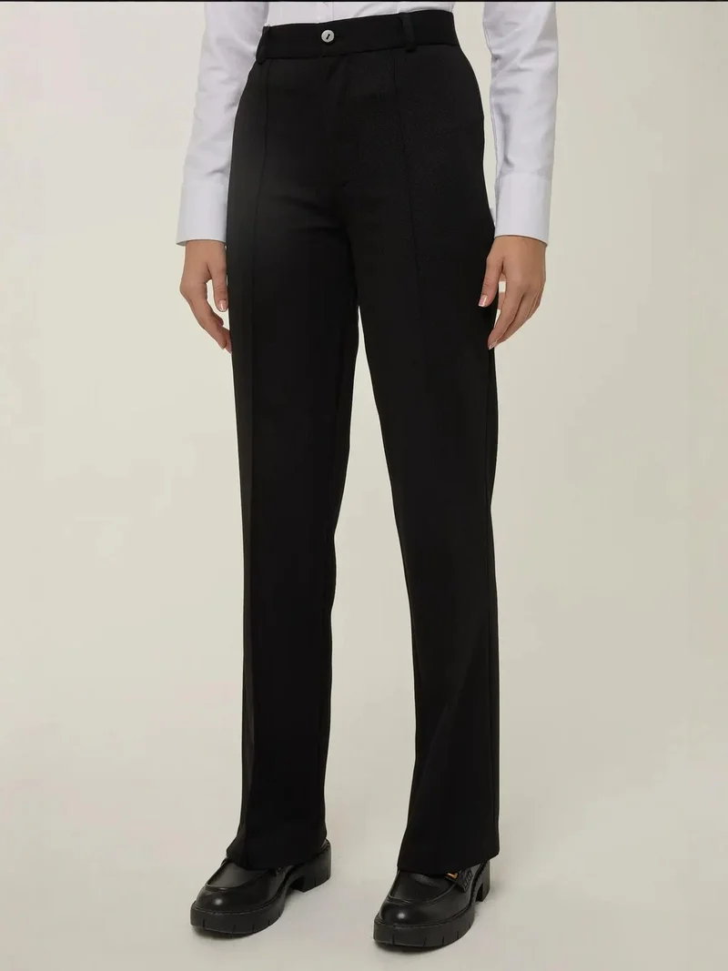 زوبعة بنطلون مستقيم بتفاصيل خياطة