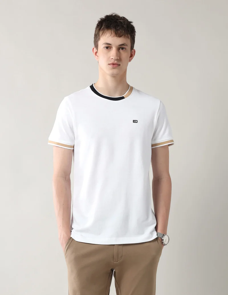 Arrow Solid Black White Beige T-Shirt