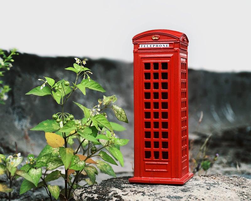 DS.DISTINCTIVE STYLE DS. DISTINCTIVE STYLE Retro Home Decor London Souvenirs 7 Inch British Telephone Booth Piggy Bank - Image 4