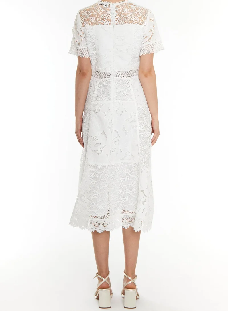 ترو ديكادينس Charlie White Patchwork Lace A-line Midi Dress