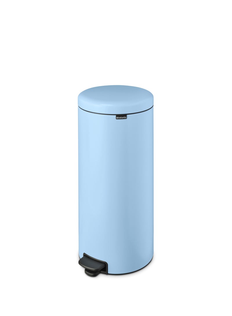 brabantia سلة مهملات برافانتيا بإغلاق ناعم، سعة 30 لتر مع دلو داخلي بلاستيكي  - Image 1