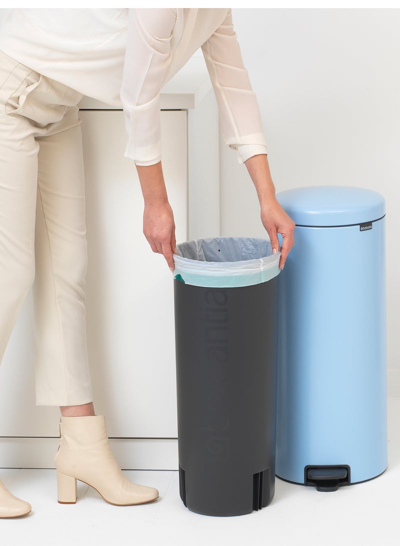 brabantia سلة مهملات برافانتيا بإغلاق ناعم، سعة 30 لتر مع دلو داخلي بلاستيكي  - Image 5