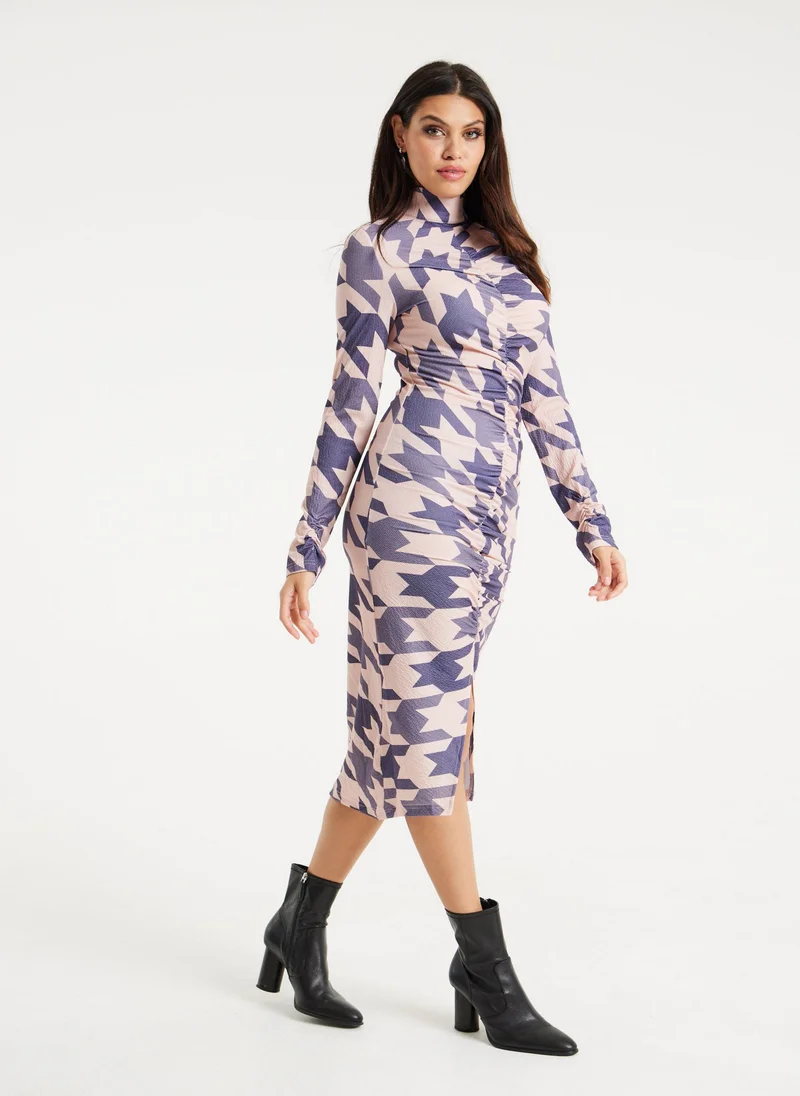 Liquorish Overscale Houndstooth Print Midi Dress