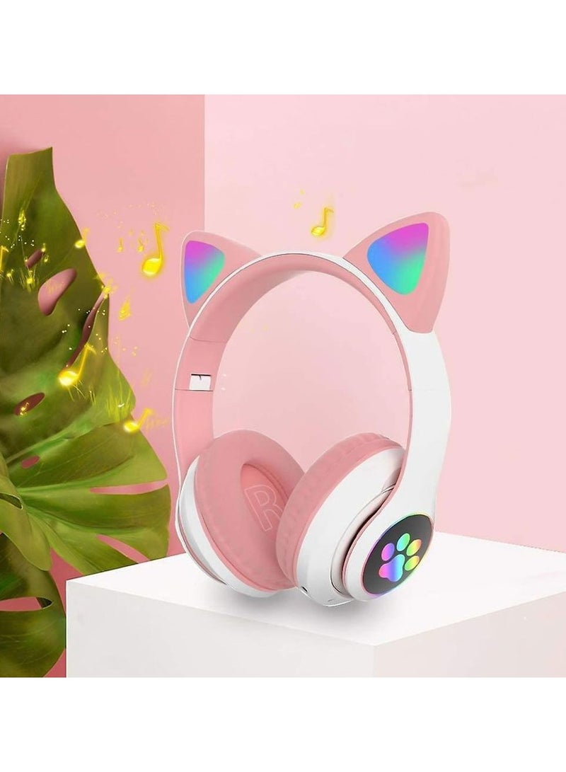 سماعات رأس للأطفال مزودة بميكروفون/إضاءة LED RGB، سماعات بلوتوث بتصميم أذن قطة، تحديد مستوى الصوت 94 ديسيبل، سماعات ستيريو قابلة للطي تغطي الأذن بالكامل للأطفال، مناسبة للأجهزة اللوحية/المدرسة/أجهزة iPad/الهواتف الذكية (لون وردي) - Image 5