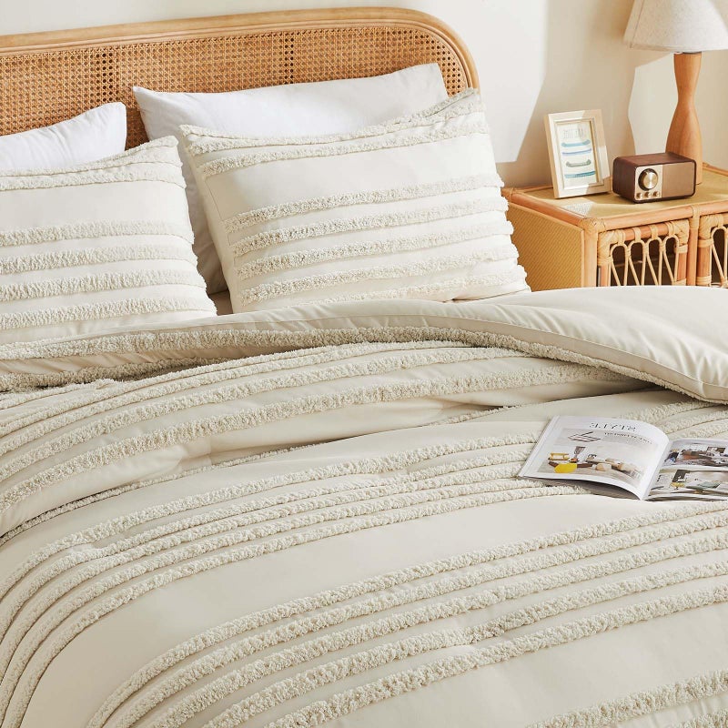 BEDELITE Boho King Size Comforter Set - Beige Tufted Striped Bed Set 3 Pieces, Soft Vintage Farmhouse Comforter for All Seasons, Boho Home Decor,Fluffy Jacquard Bedding with Pillow Sham - Image 3