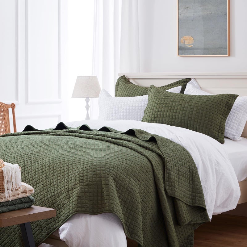 SunStyle Home Quilt Set Queen Olive Green Lightweight Bedspread Full Soft Reversible Coverlet for All Season 3pcs Army Green Square Quilted Quilted Bedding Sets (1 Quilt 2 Pillow Shams)(90"x96") - Image 1