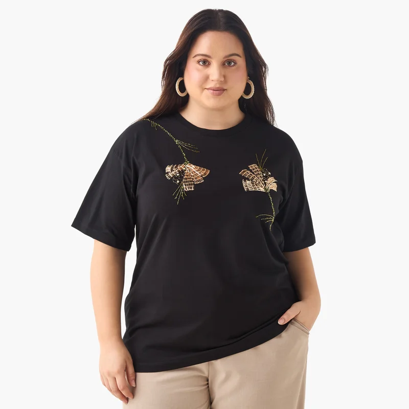  أولا بوبكن Plus Size Ulla Popken Embellished T-shirt with Round Neck and Short Sleeves