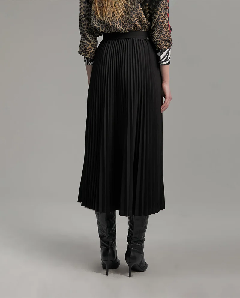 Lola Casademunt Pleated midi skirt