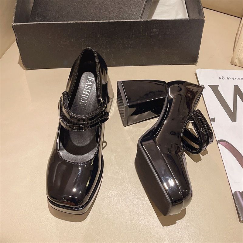 Mary Jane Chunky Heels Buckle Pumps Black