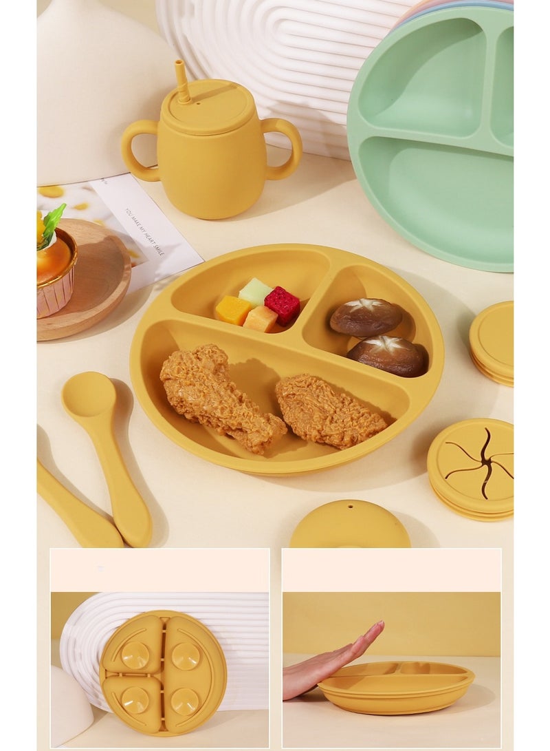 طقم أدوات مائدة سيليكون للأطفال صينية طعام للأطفال (صينية + كوب ماء + غطاء) طقم أخضر مكون من ثلاث قطع - Image 3