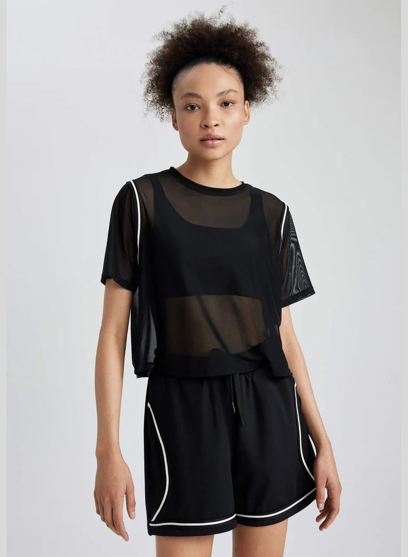 ديفاكتو Woman Cropped Fit Knitted Short Sleeve T-Shirt