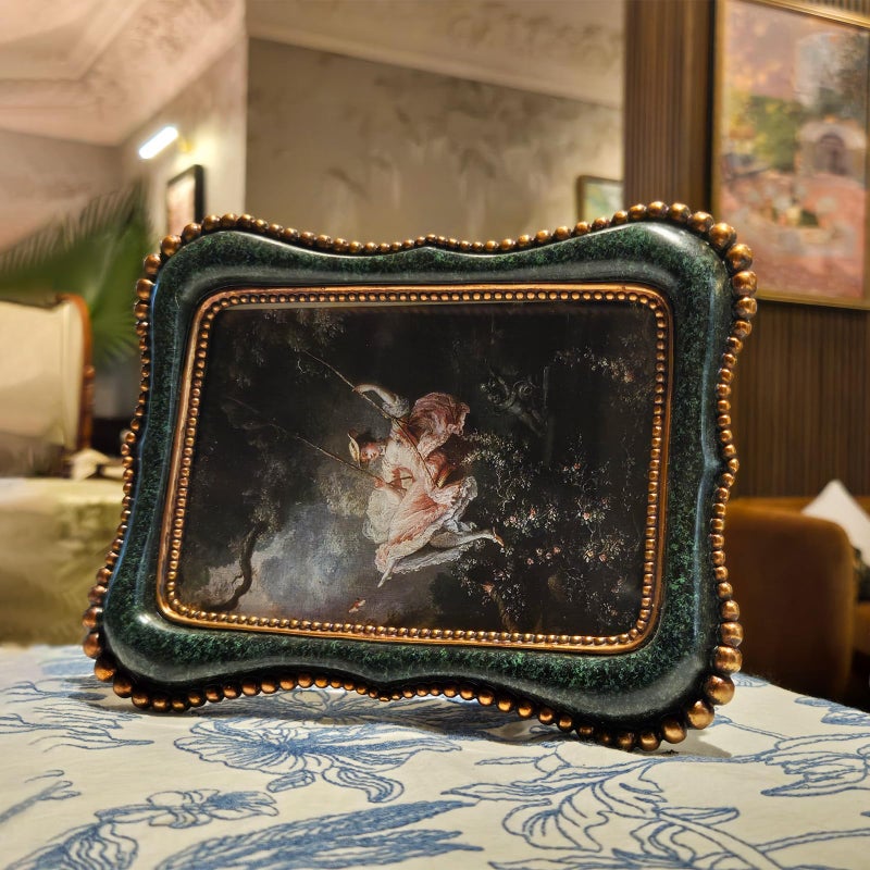 YULINK 4x6 Vintage Picture Frame, Antique Blackish Green Ornate Photo Frame, for Tabletop and Wall Display, Decorative Retro Home Decor, Old Fashioned Photo Gallery Art - Image 3