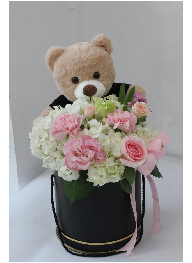 Teddy Loves Flowers Box - pzsku/Z2A7B37FE6D45E4D87E6CZ/45/_/1725551019/d6afabb7-80a1-44f5-b92f-e7c6a28af605