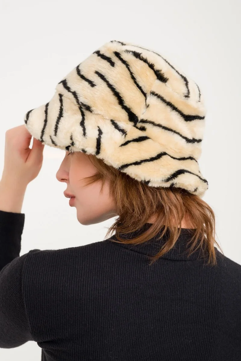 Bahels Women's Special Series Honey Foam Plush Bucket Hat