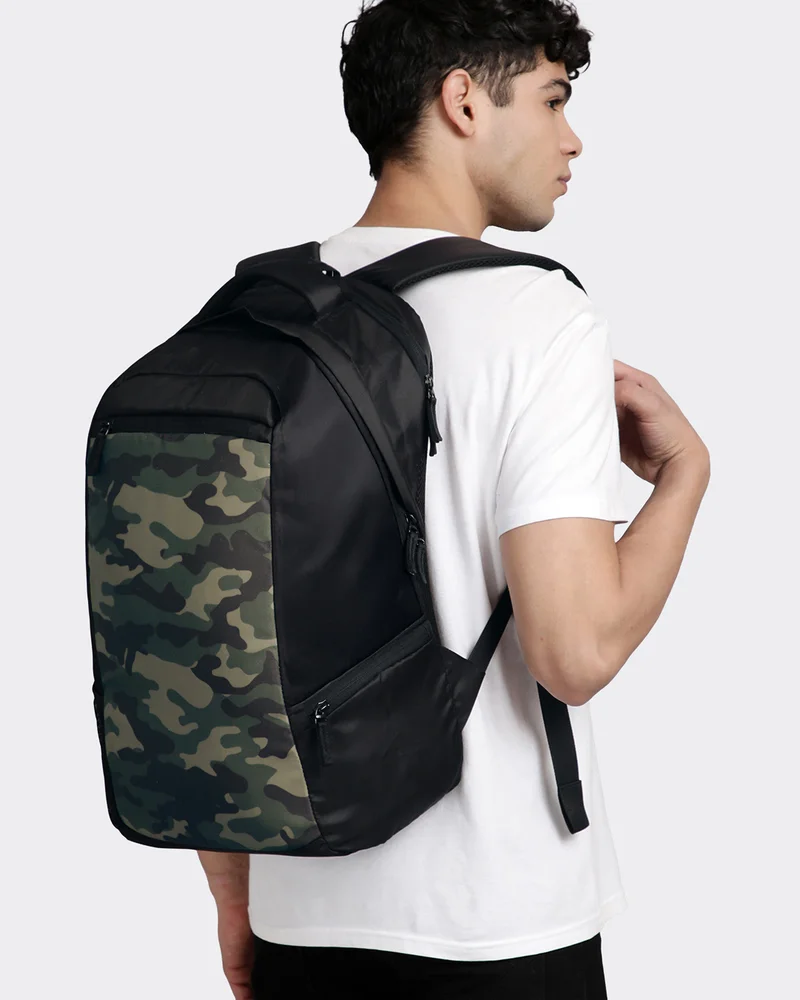 bewakoof Unisex Black & Green Miltary Camo Printed Laptop Backpack