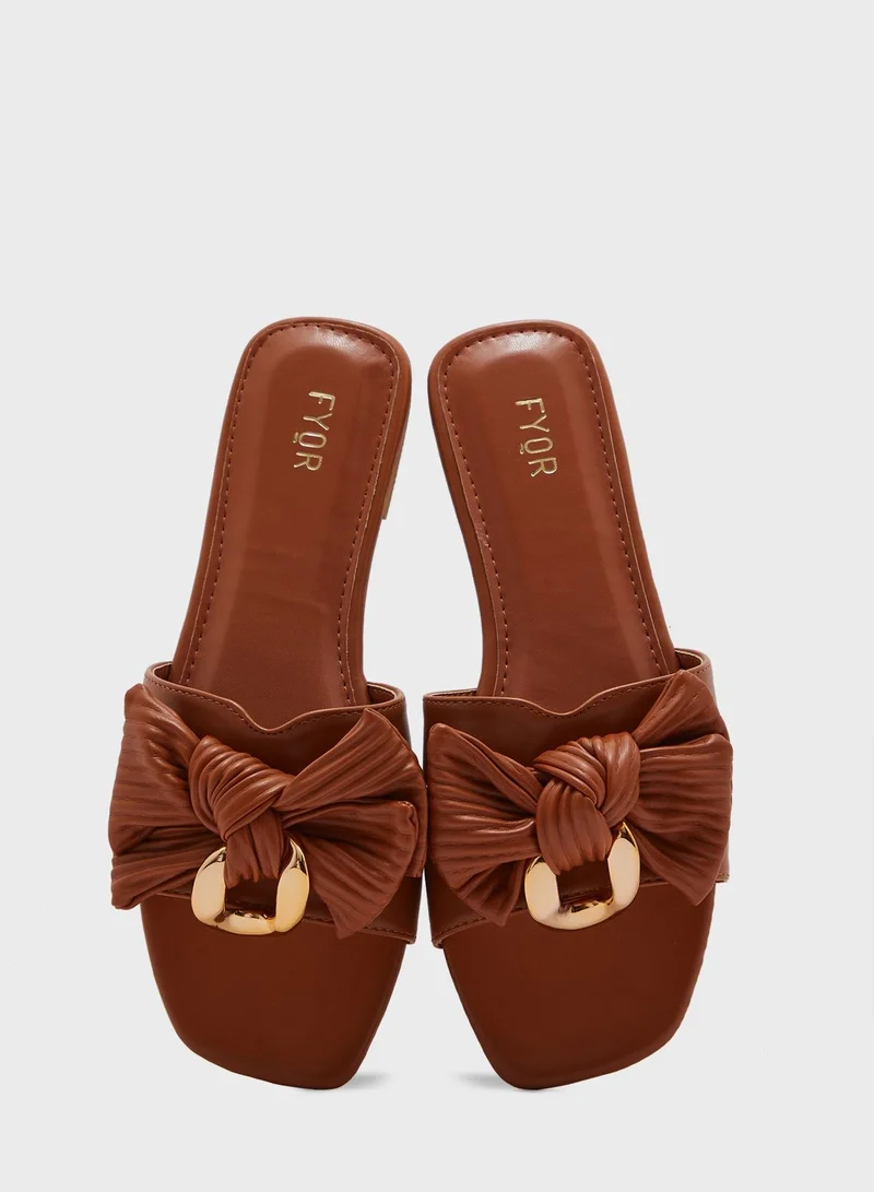 FYOR Casual Flat Sandals