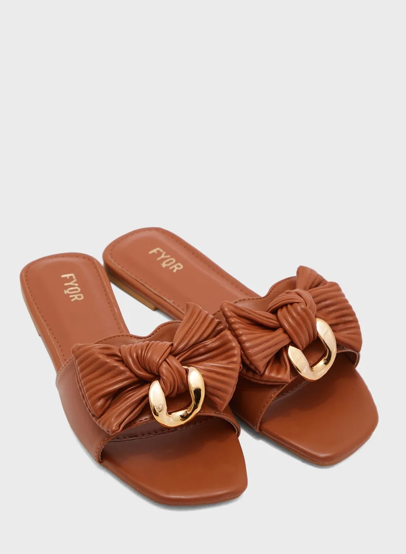 FYOR Casual Flat Sandals